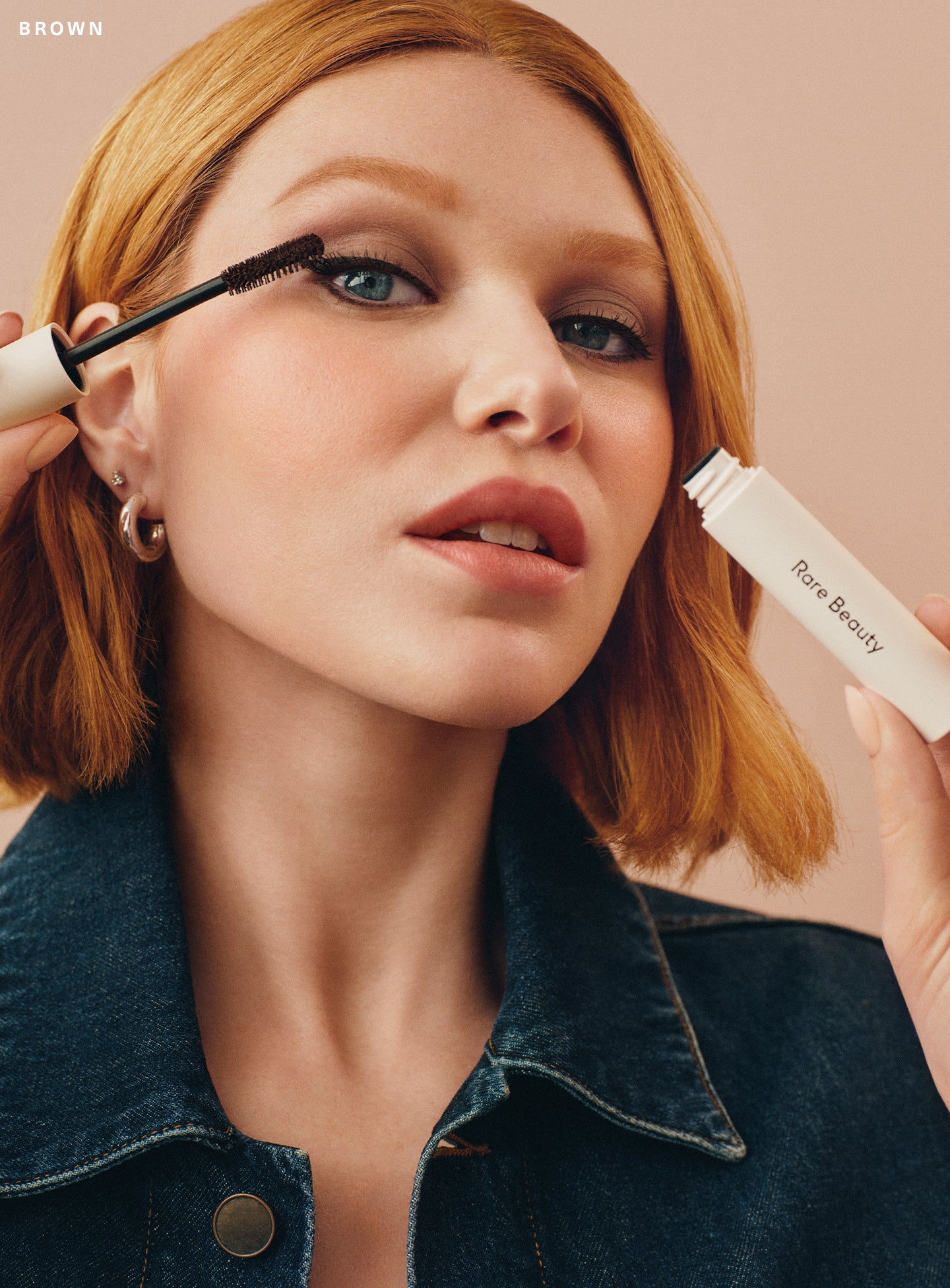 Perfect Strokes Universal Volumizing Mascara - Brown - Image 3