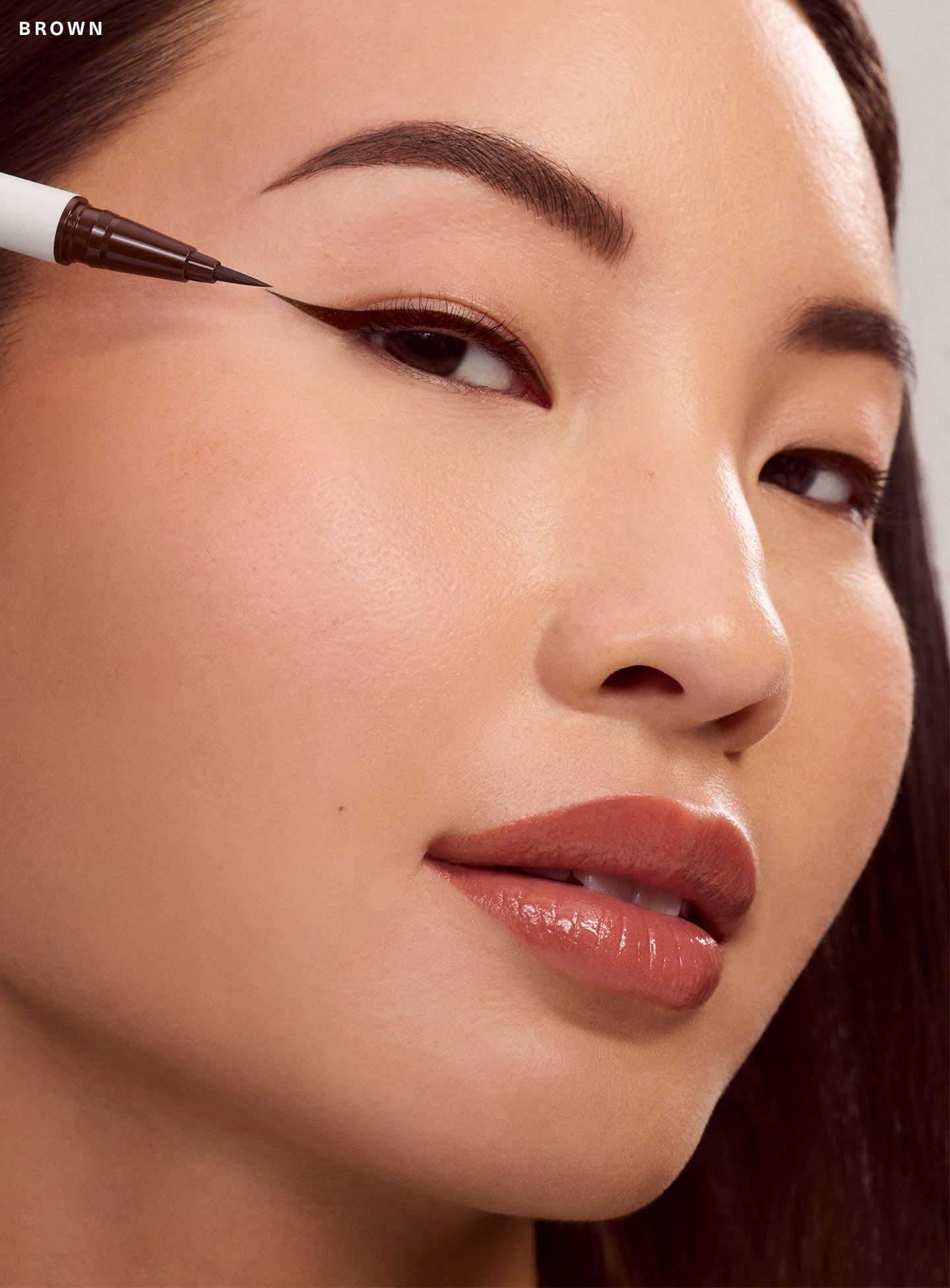 Perfect Strokes Matte Liquid Liner - Brown - Image 4