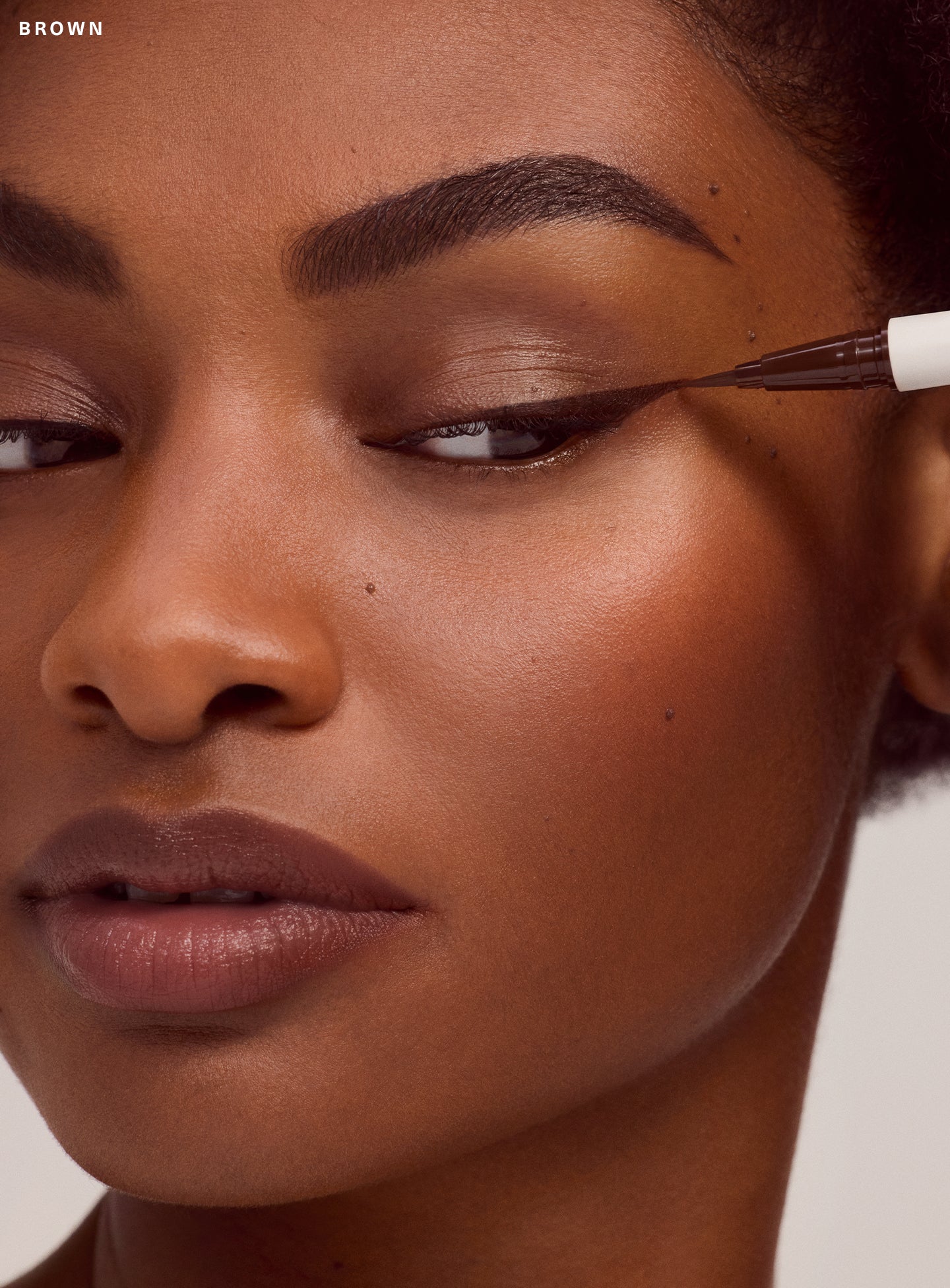 Perfect Strokes Matte Liquid Liner - Brown - Image 3