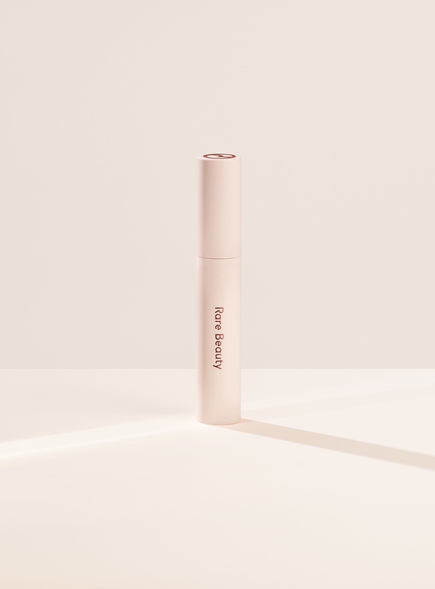 Perfect Strokes Universal Volumizing Mascara - Brown - Image 13