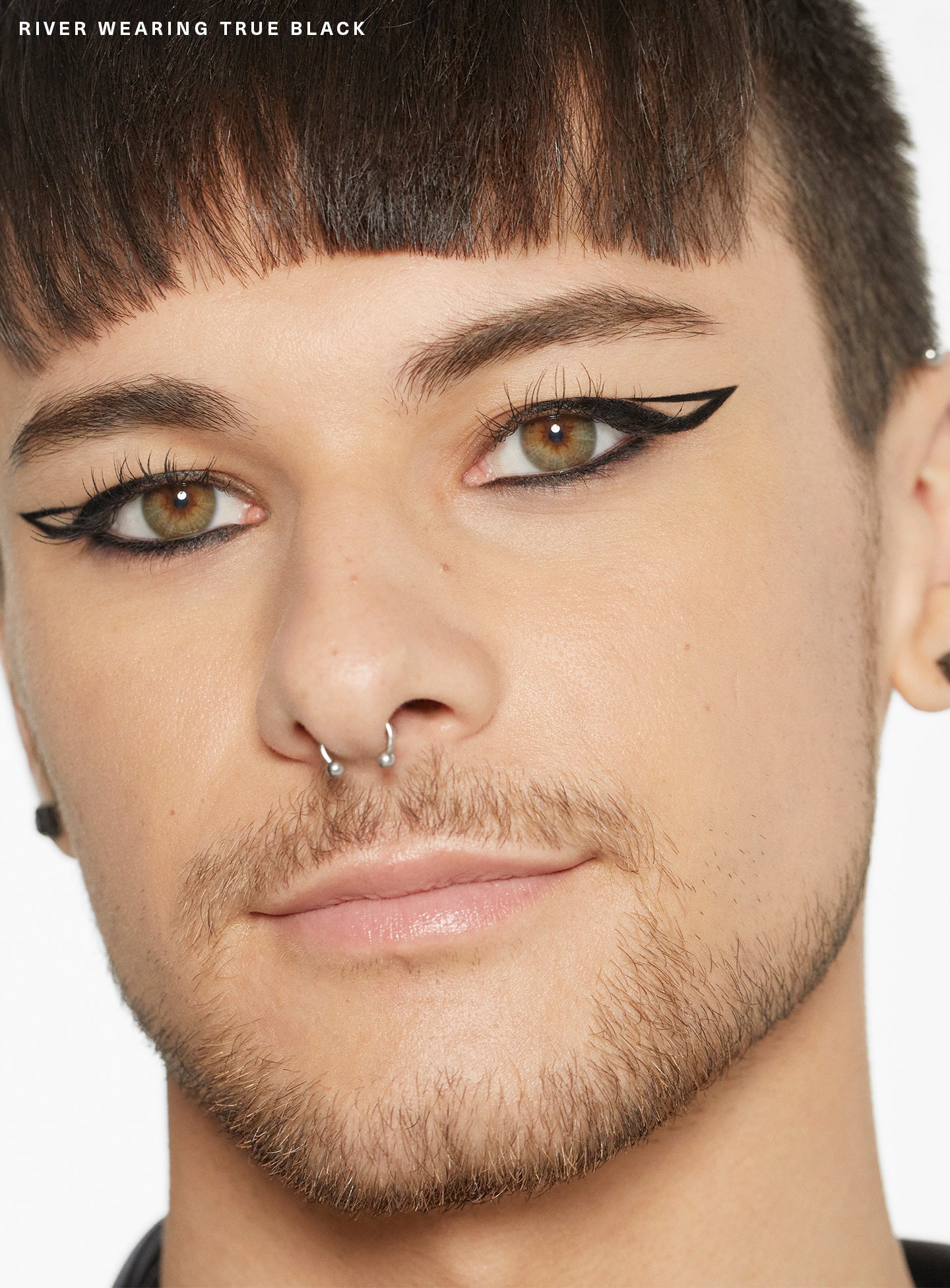 Perfect Strokes Longwear Gel Eyeliner - Image 6