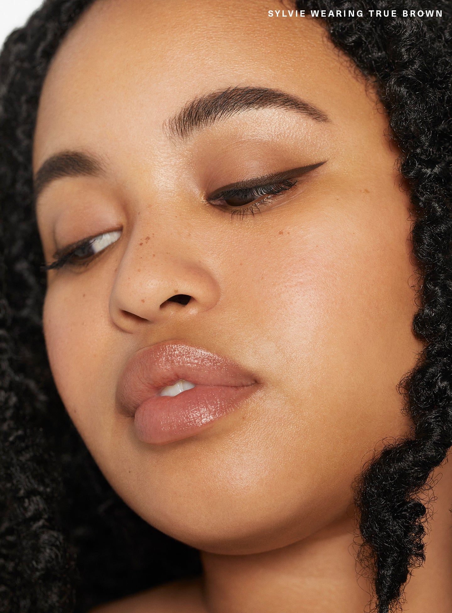 Perfect Strokes Longwear Gel Eyeliner - Image 10